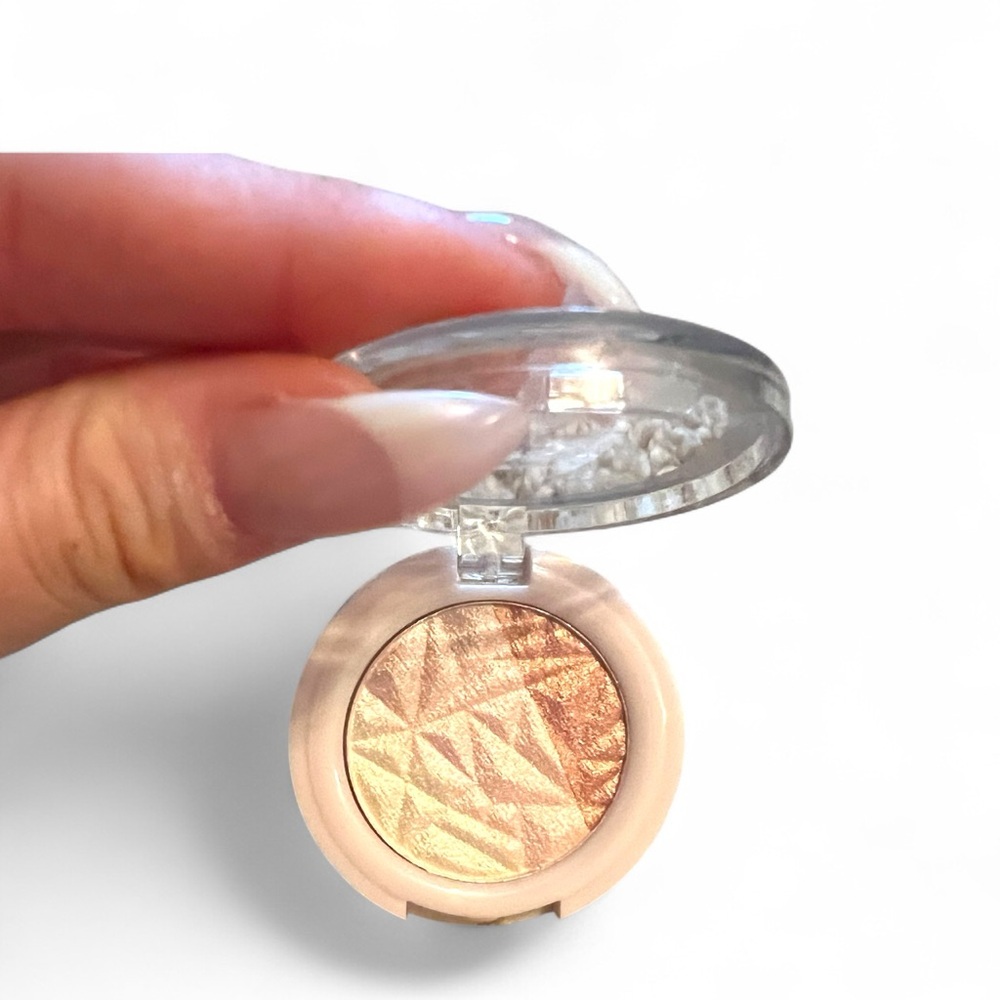 Hard Candy Rose Gold Highlighter | Set of 2 NWB | Glow Shimmer